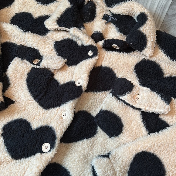 Cream Heart Sherpa Button Up - Picture 2 of 6